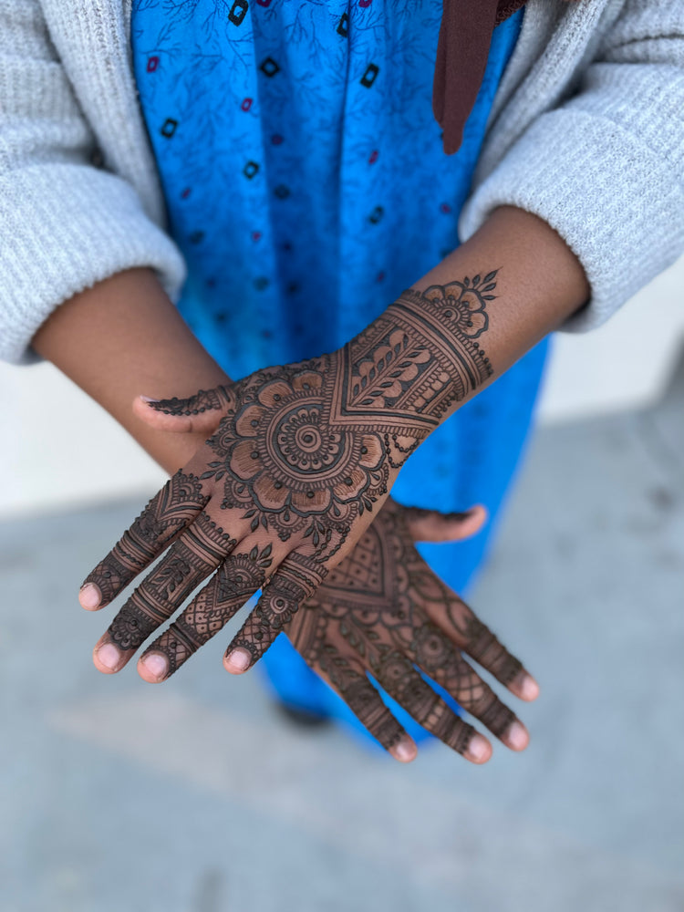 Darkness Blend Cones | 25 gram | Jagua & Henna Mix – Gopi Henna Darkness Blend Cones | 25 gram | Jagua & Henna Mix – Gopi Henna